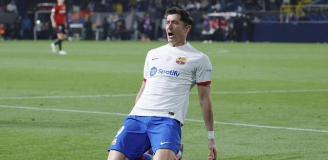 bob半岛体育平台-莱万进球该取消吗？费利克斯赢回首发了吗？