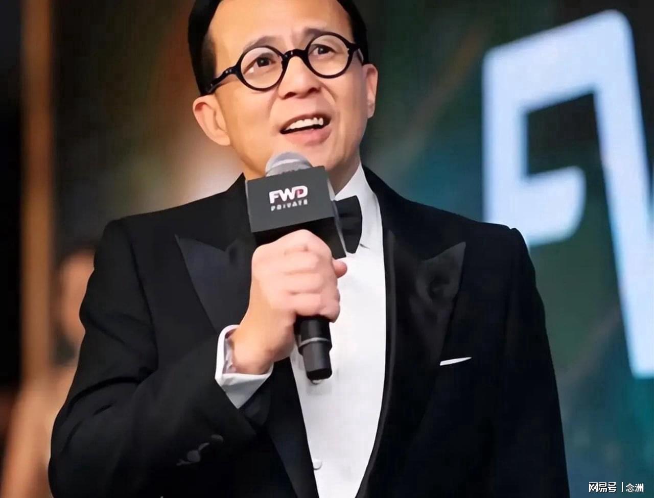 bob半岛体育-身家480亿！59岁李嘉诚次子1.7亿买世界杯转播权 球迷付费观看